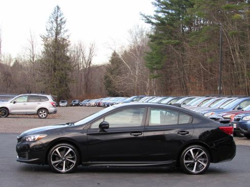 Used 2022 Subaru Impreza 2.0i Sport image 6