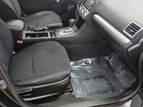 Used 2015 Subaru Impreza 2.0i Premium image 7