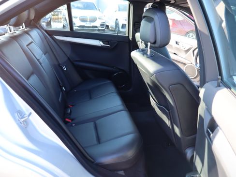 Used 2009 Mercedes-Benz C 300 image 13