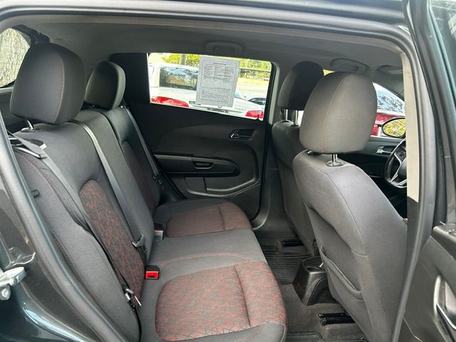 Used 2019 Chevrolet Sonic LT Hatchback FWD image 21