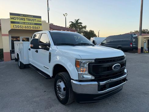 Used 2022 Ford F350 XL image 7