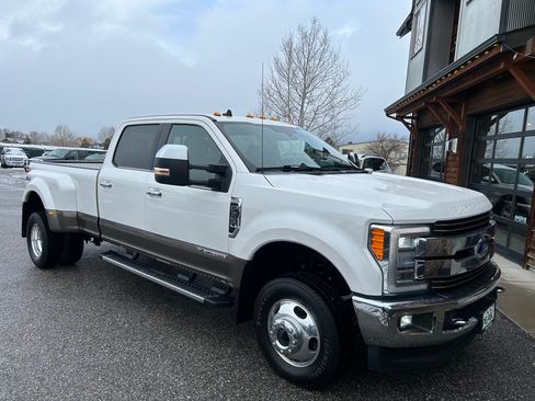 Used 2019 Ford F350 King Ranch image 2