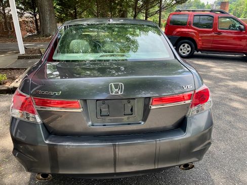 Used 2011 Honda Accord EX-L V6 Sedan image 5