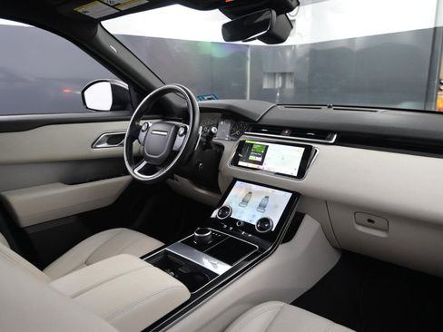 Used 2020 Land Rover Range Rover Velar R-Dynamic S image 48