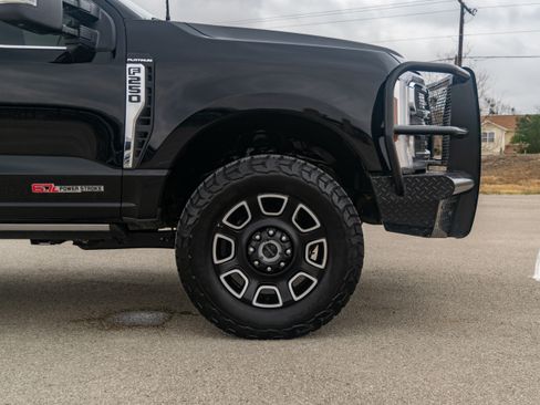 Used 2024 Ford F250 image 29