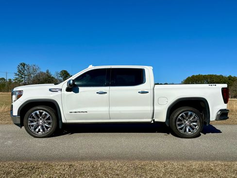 Used 2021 GMC Sierra 1500 SLT image 6