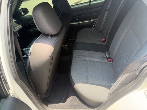 Used 2010 Ford Crown Victoria Police Interceptor RWD image 23