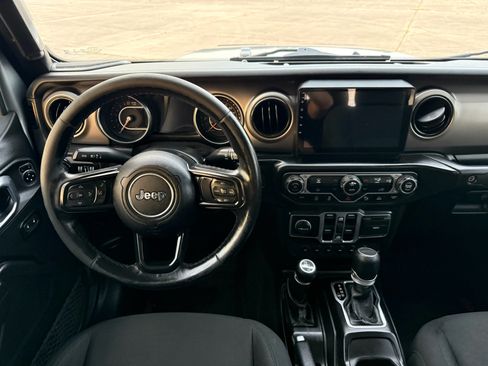 Used 2021 Jeep Gladiator Sport AWD/4WD image 79