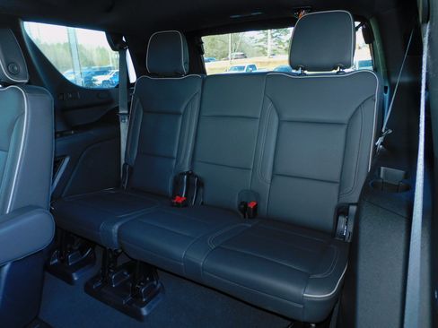 Used 2025 Chevrolet Tahoe Premier image 22