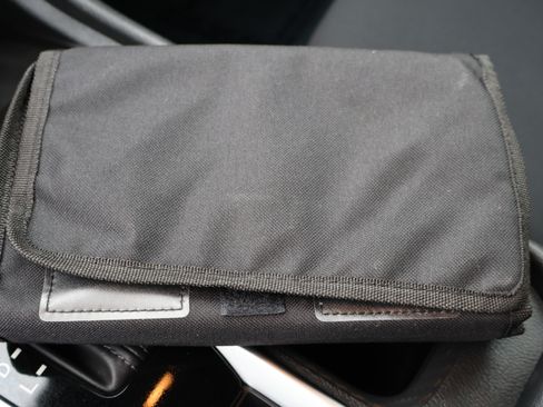 Used 2024 Nissan Sentra SV image 33