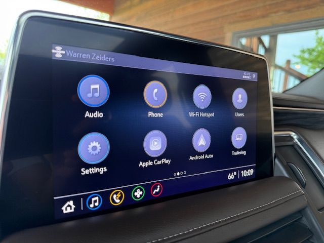 Used 2021 GMC Yukon 4WD SLT image 11