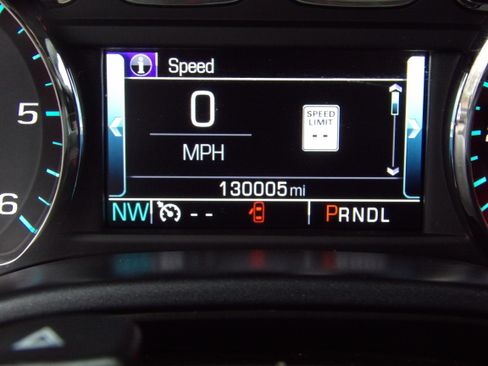 Used 2017 GMC Sierra 1500 SLT image 8