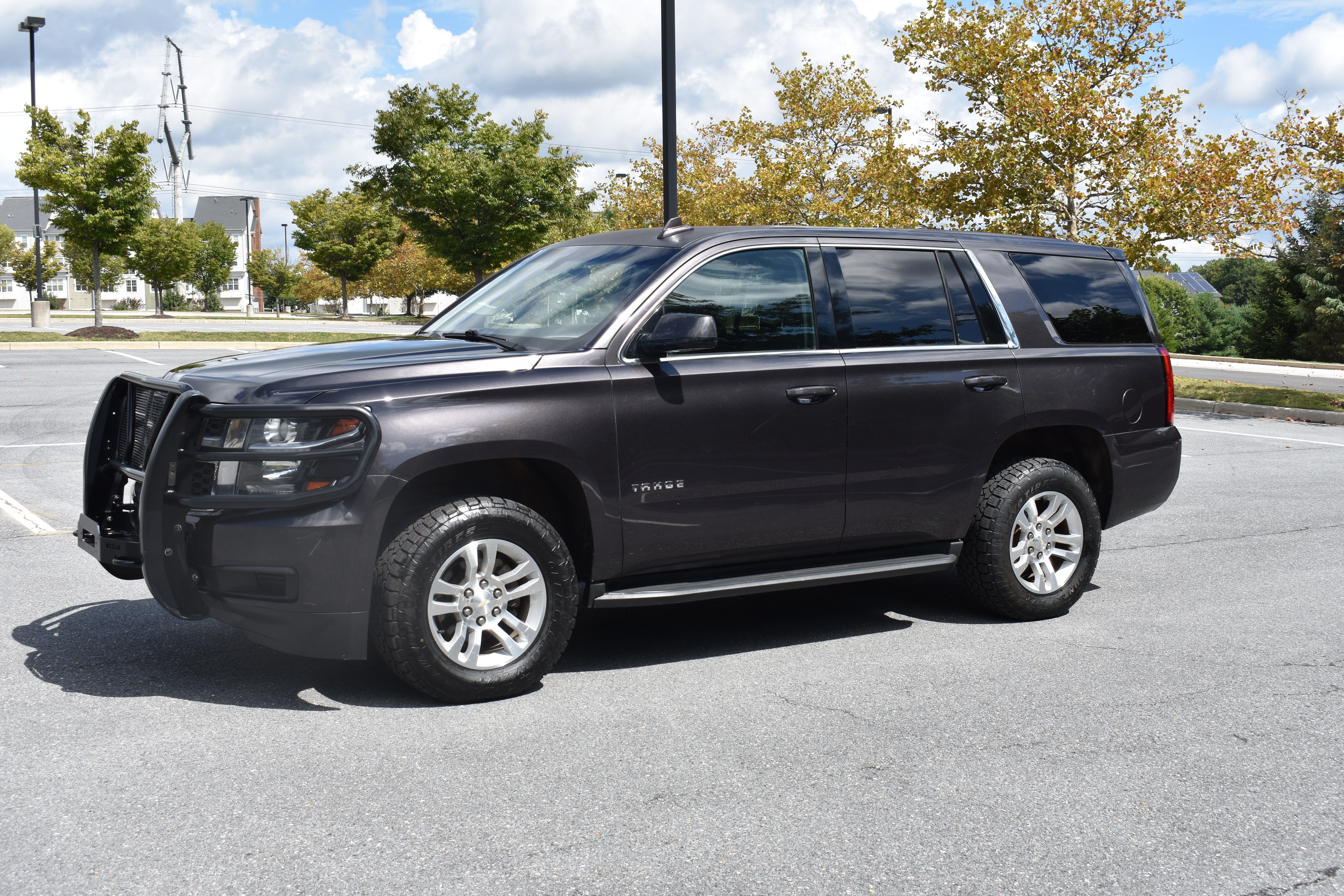 Used 2018 Chevrolet Tahoe 4WD image 4