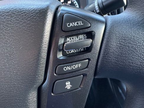 Used 2025 Nissan Frontier S image 12