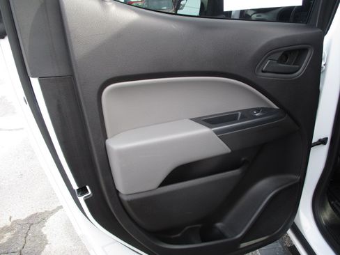 Used 2019 Chevrolet Colorado W/T image 22