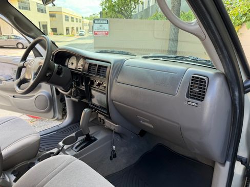 Used 2004 Toyota Tacoma TRD Off-Road image 35