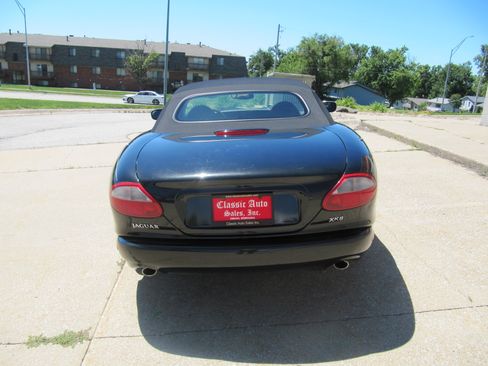 Used 2000 Jaguar XK8 Convertible RWD image 6
