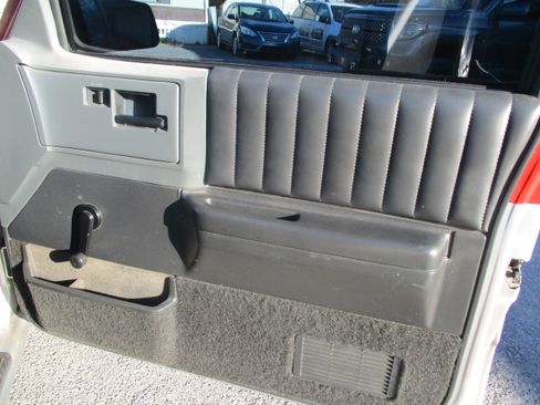 Used 1993 Chevrolet S10 Pickup LS image 20