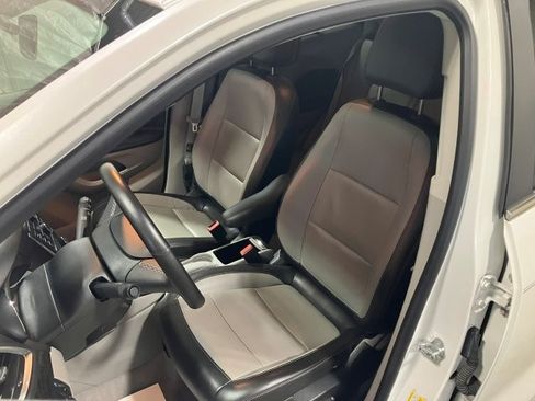 Used 2013 Buick Encore Leather image 7