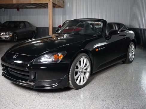 Used 2006 Honda S2000 image 1