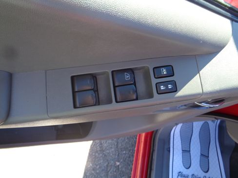 Used 2008 Nissan Frontier SE image 47