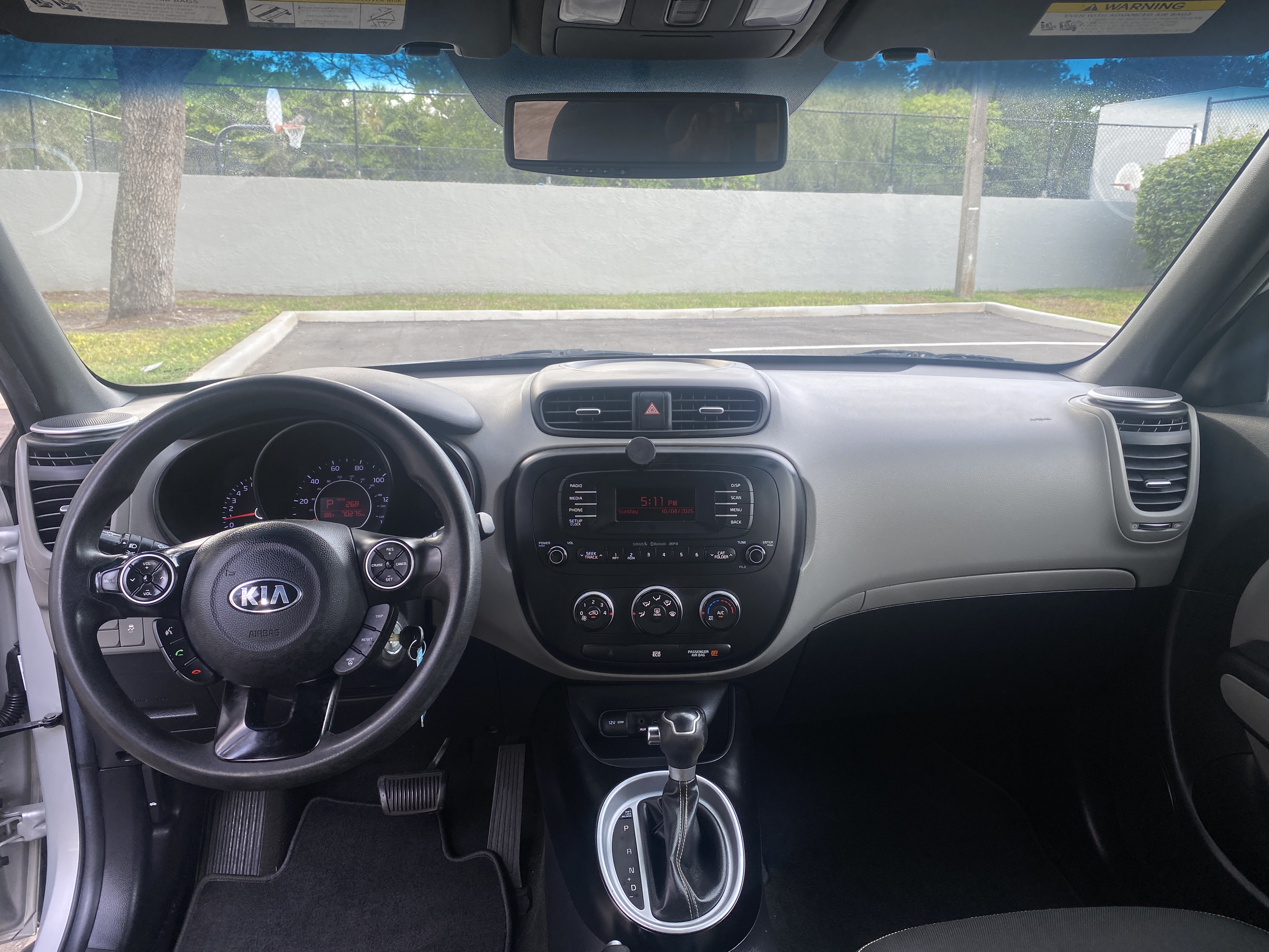 Used 2015 Kia Soul + FWD image 17