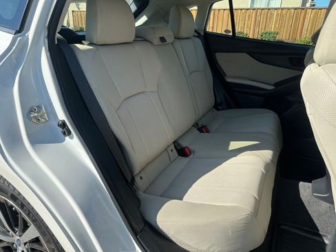 Used 2019 Subaru Impreza 2.0i Premium image 18