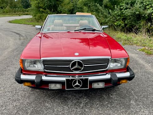 Used 1988 Mercedes-Benz 560 SL UNAVAIL image 9