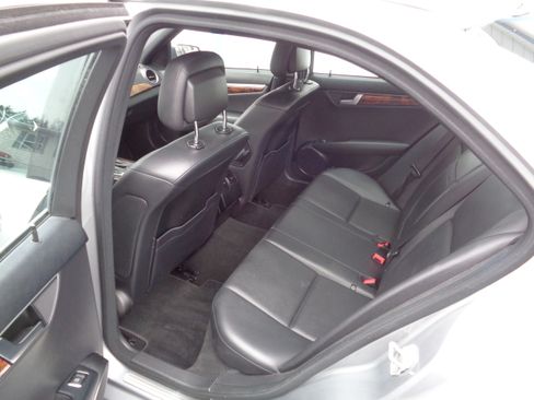 Used 2012 Mercedes-Benz C 300 image 5