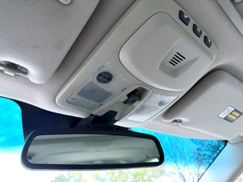 Used 2005 Volvo XC70 image 67