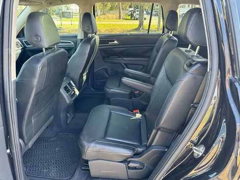 Used 2019 Volkswagen Atlas SE image 23