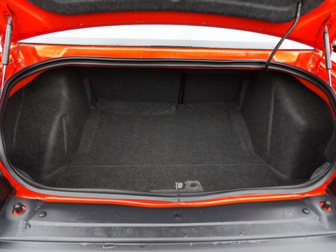 Used 2021 Dodge Challenger SXT image 16