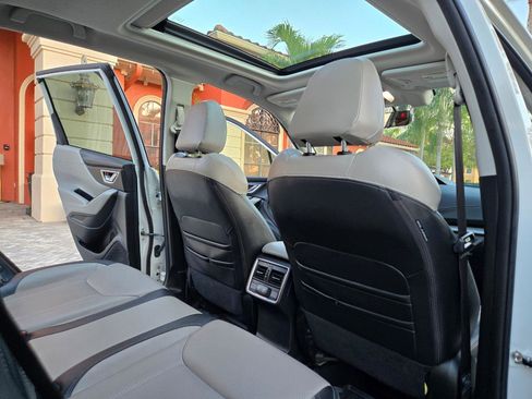 Used 2021 Subaru Forester Limited image 38