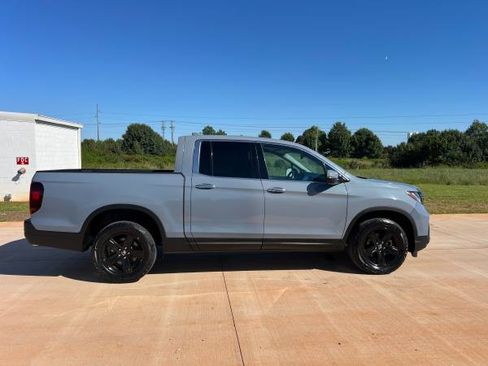 Used 2023 Honda Ridgeline RTL-E image 8