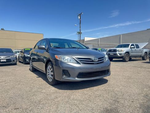 Used 2013 Toyota Corolla UNAVAIL FWD image 12