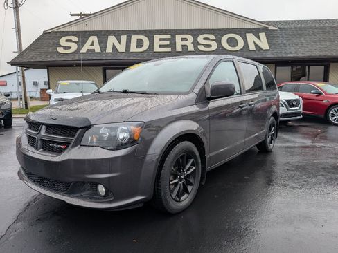 Used 2019 Dodge Grand Caravan GT image 1