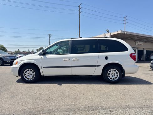 Used 2002 Dodge Grand Caravan Sport FWD image 4