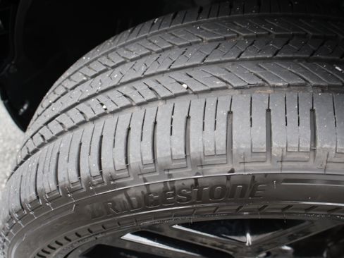 Used 2022 Land Rover Range Rover Evoque R-Dynamic S image 43