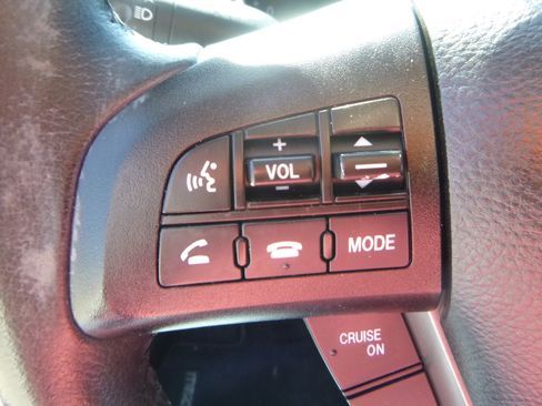 Used 2012 MAZDA MAZDA3 i Touring image 20