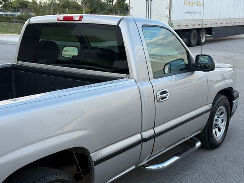 Used 2007 Chevrolet Silverado 1500 Classic W/T image 57