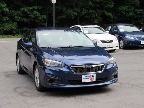 Used 2017 Subaru Impreza 2.0i Premium Sedan AWD/4WD image 11