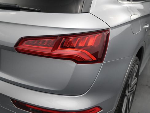 Used 2018 Audi SQ5 Prestige image 14