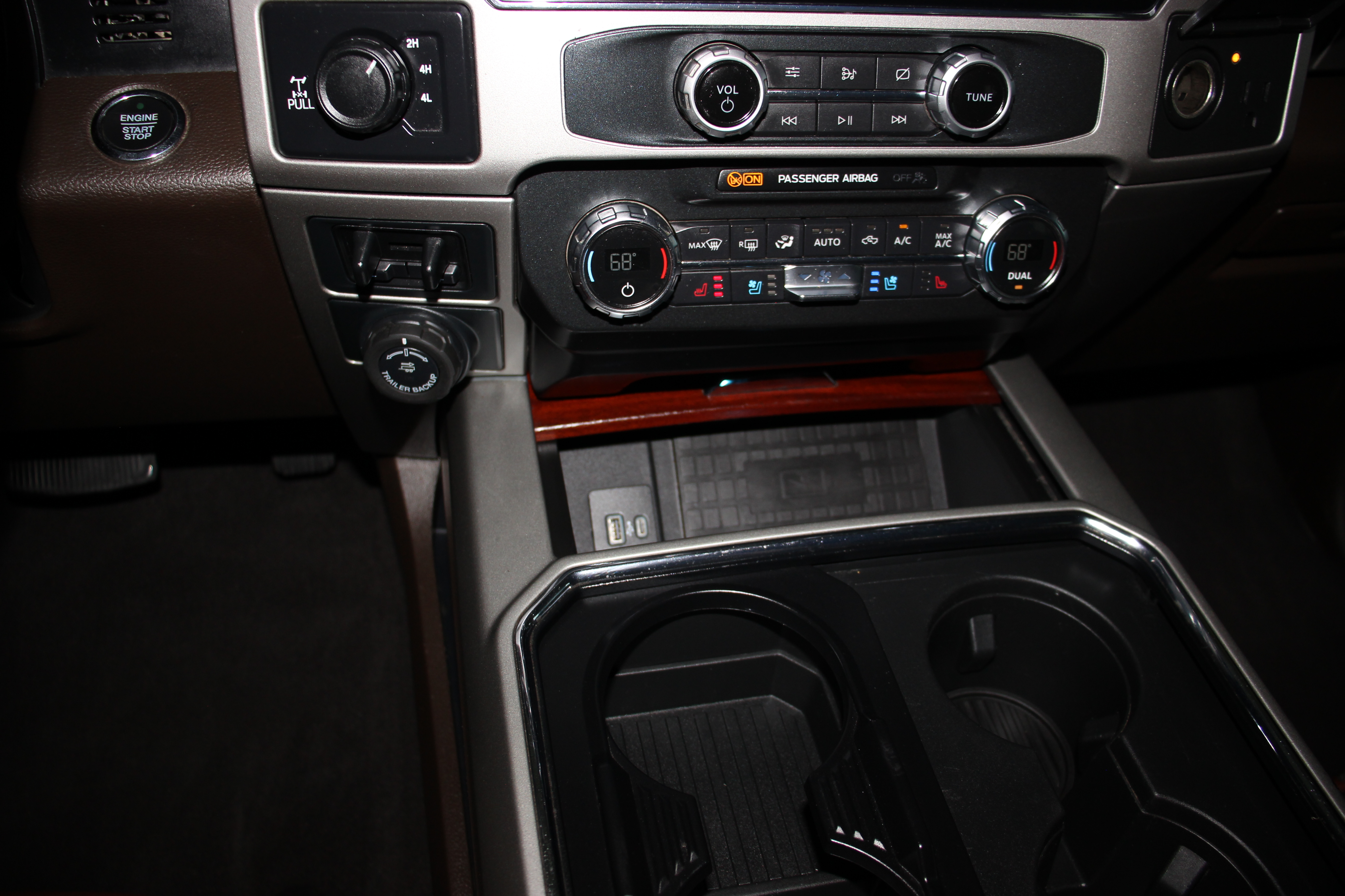 Used 2020 Ford F250 4x4 Crew Cab Super Duty image 41