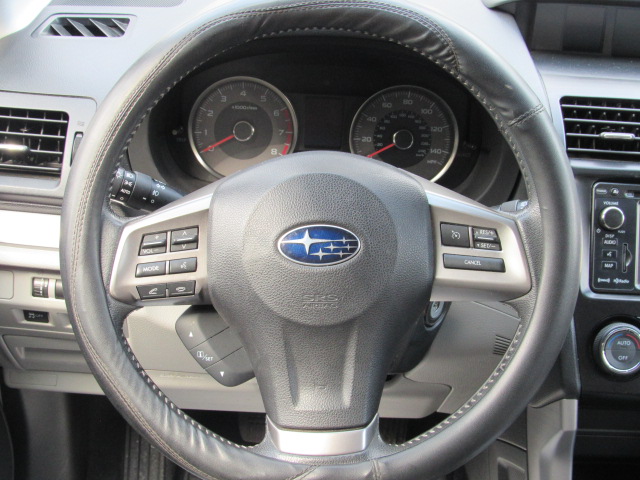 Used 2014 Subaru Forester 2.5i Limited AWD/4WD image 22