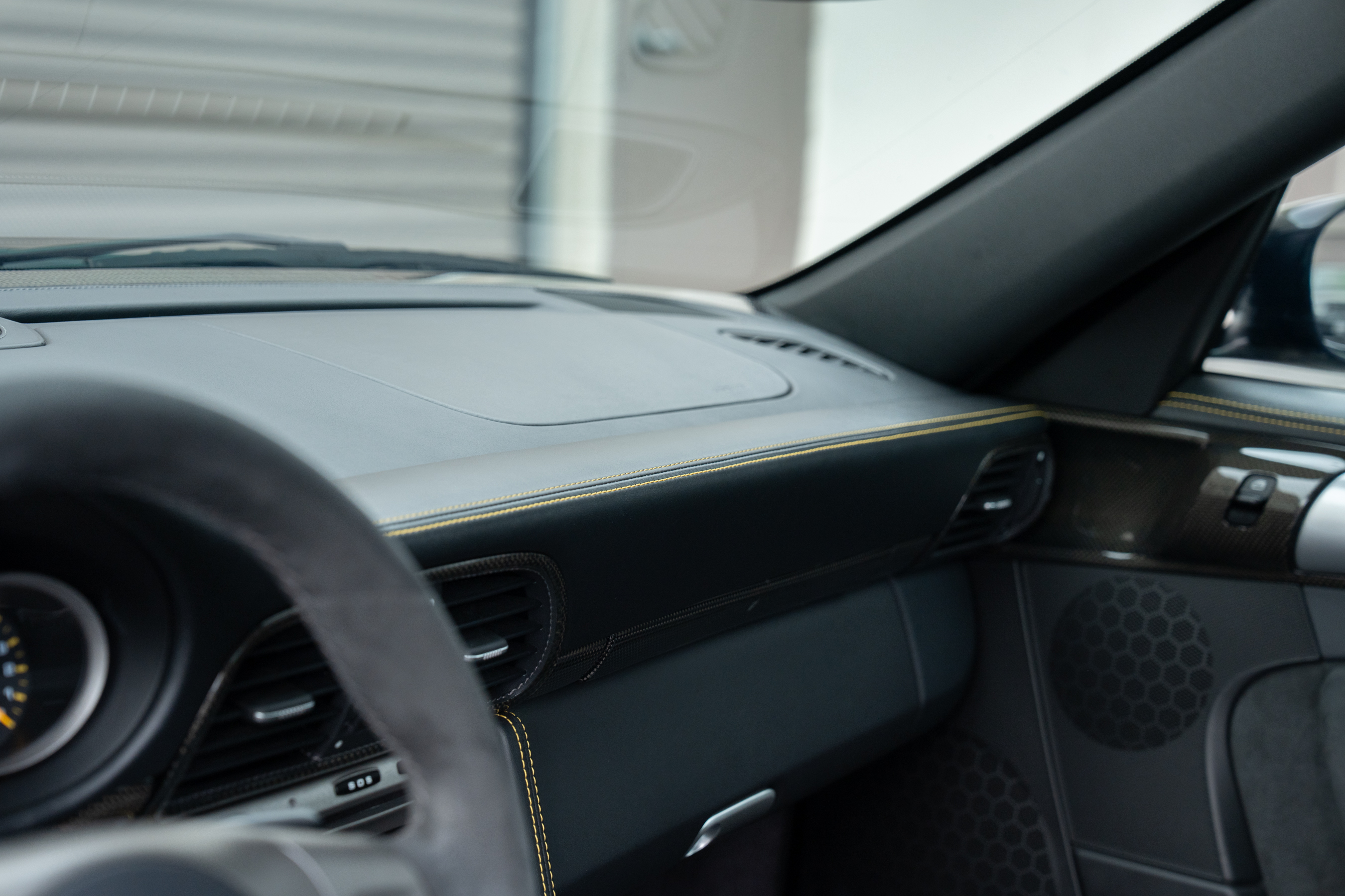 Used 2007 Porsche 911 GT3 RWD image 58