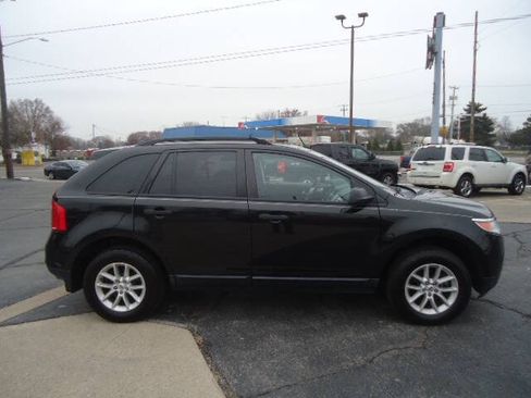 Used 2013 Ford Edge SE image 1