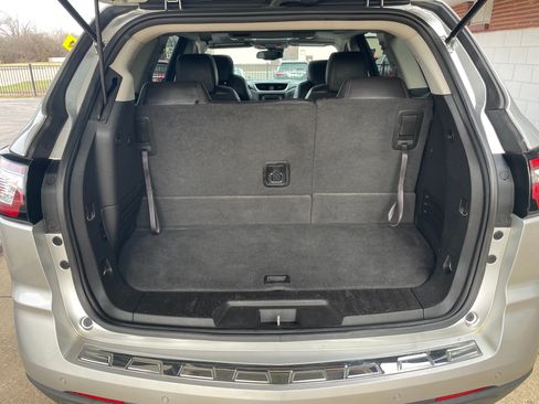 Used 2015 Chevrolet Traverse LTZ image 10