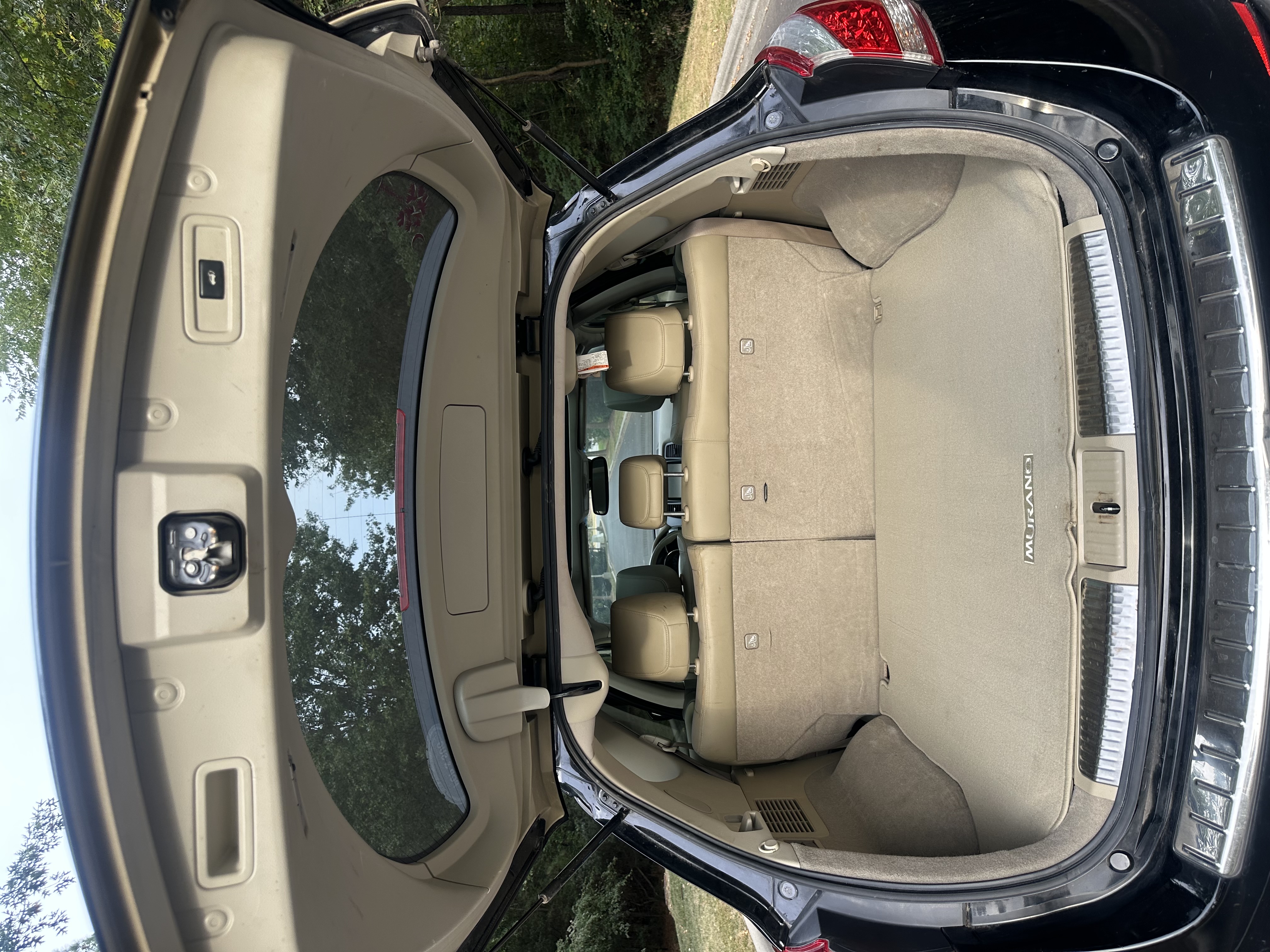 Used 2014 Nissan Murano Platinum FWD image 18