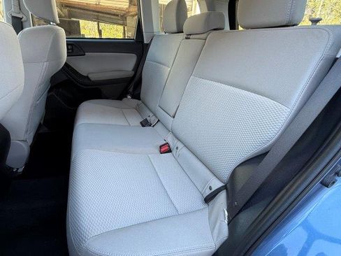Used 2016 Subaru Forester 2.5i Premium image 16