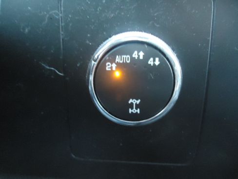 Used 2013 Chevrolet Silverado 1500 Z71 image 13